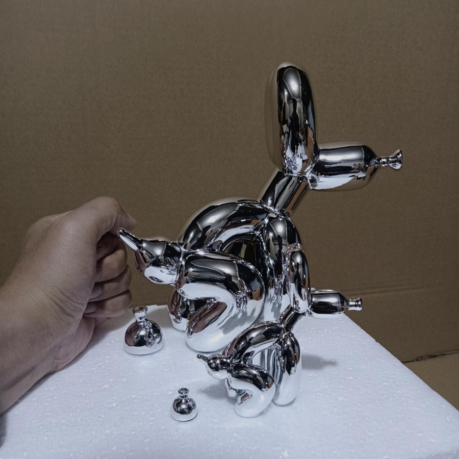 Modern Art Squat Balloon Dog A - Resin Art With Wood 评论和价格