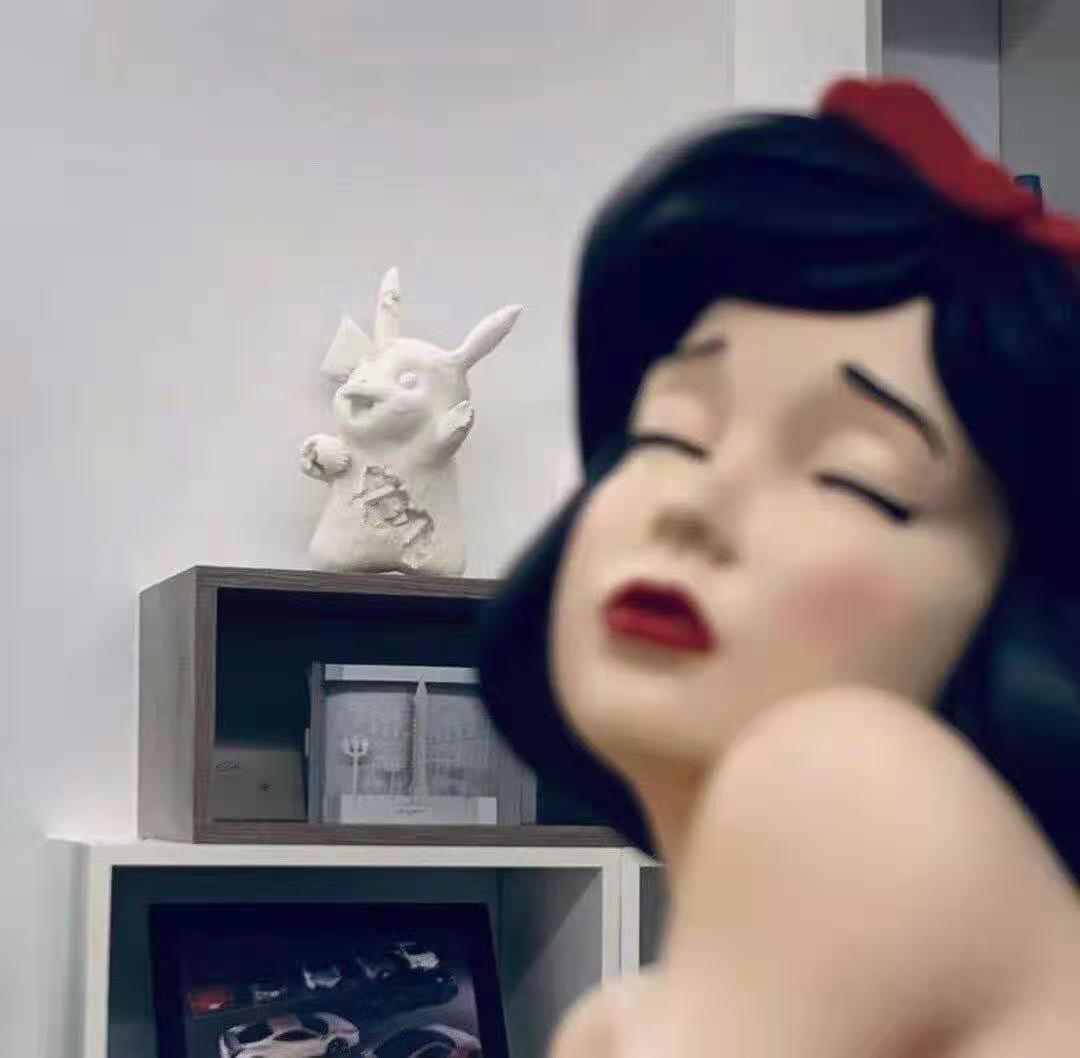 Instagram‑Worthy Spoof Princes - Resin Art Instagram 评论和价格