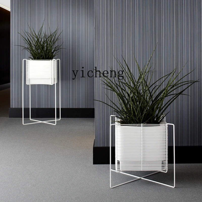 BJ-4 Iron Art Floor-Standing F - Resin Art Stand 评论和价格